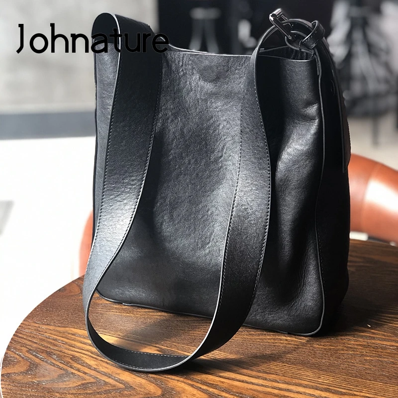 Johnature Leisure Women Big Bag 2024 New Genuine Leather Wide Belt Bucket Bag Soft First Layer Cowhide Versatile Shoulder Bag