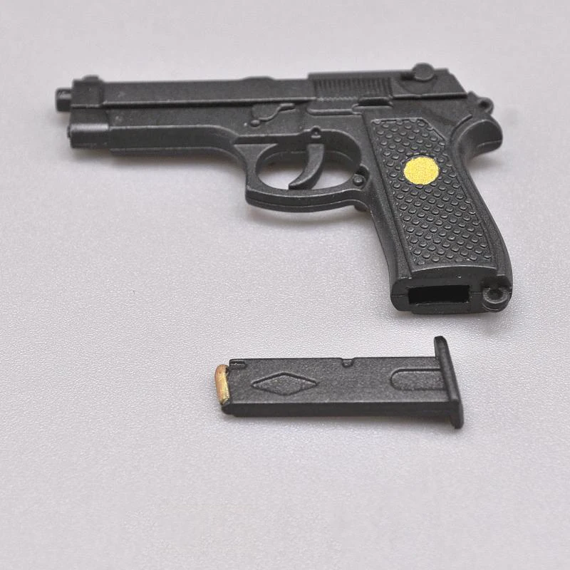 In Stock 1/6th Toys Model Weapon Deadly Poisoner M92F With Movable Magazine Can't Be Fired For Doll Soldier Collection