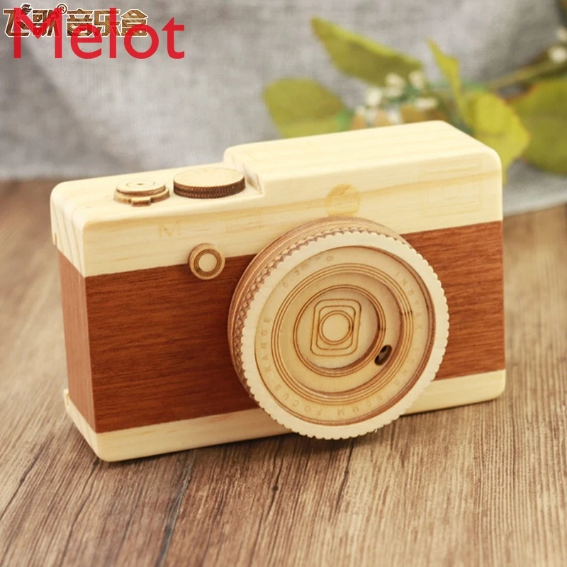 Handmade Retro Camera Music Box Wooden Sky City Creative Boys and Girls Girlfriend 2021 New Year Christmas Holiday Birthday Gift