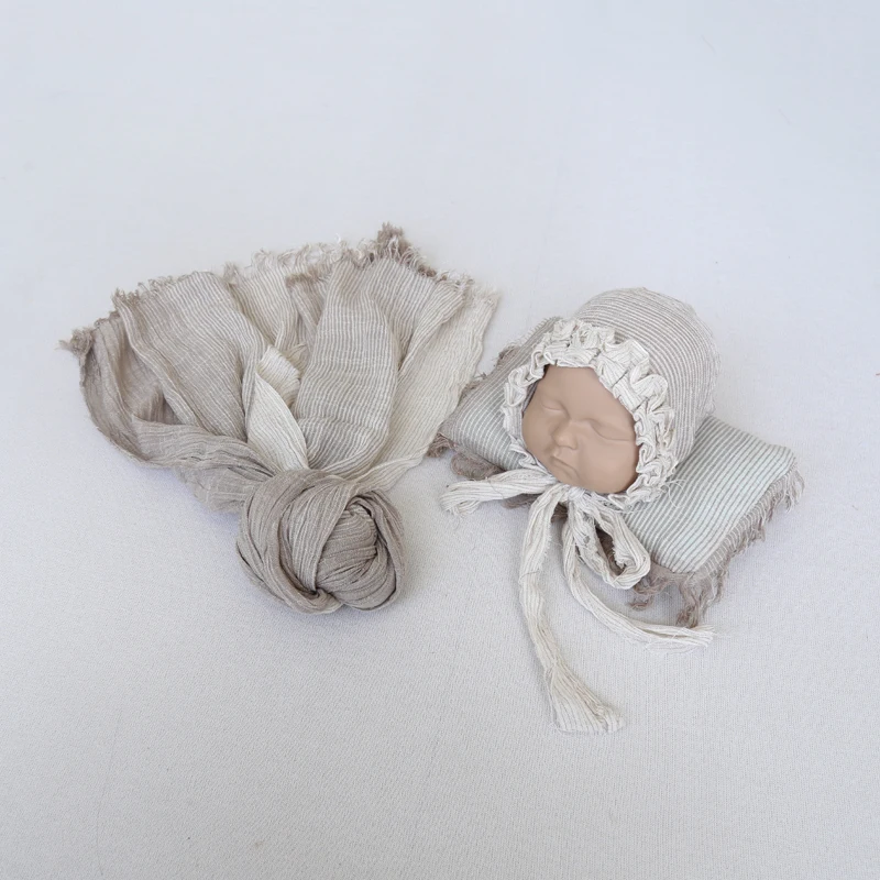 

Vintage Baby Girl Cotton Wrap Bonnet Pillow Set Newborn Photography Prop Infant Swaddle Tieback Blanket Photo Shoot Layer Fabric