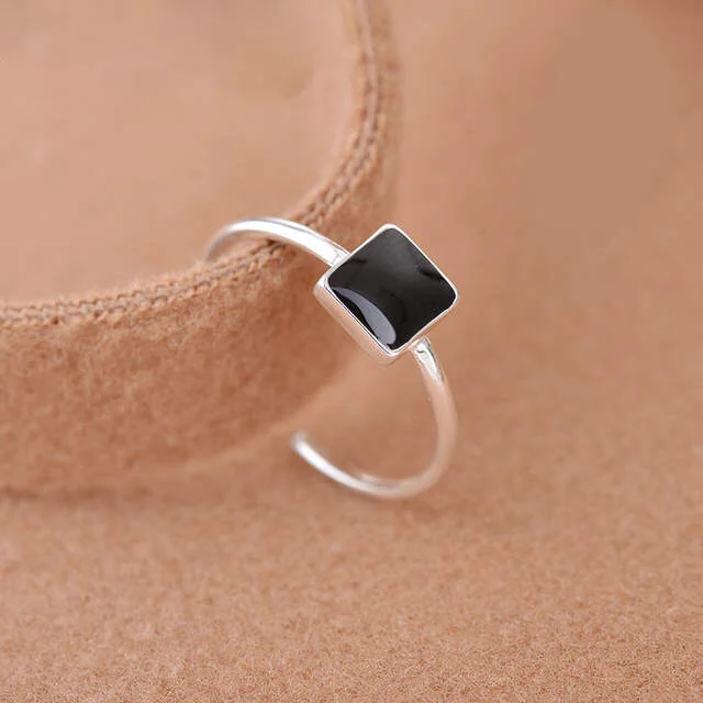 Cincin Persegi Hitam Perak Murni 925 Mode untuk Wanita Anak Perempuan Cincin Geometris Pernyataan Pertunangan Bijoux Joyas De Plata 925