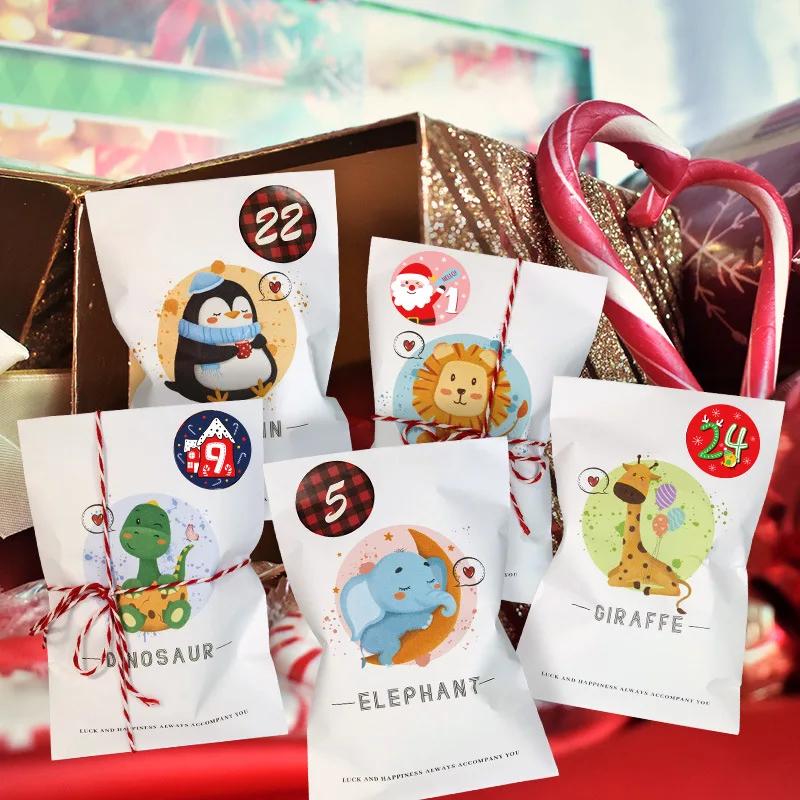 24sets Cartoon Christmas Kraft Paper Gift Bags Party Favor Packaging Cookies Pouch With Number Stickers Xmas Noel Navidad Decor