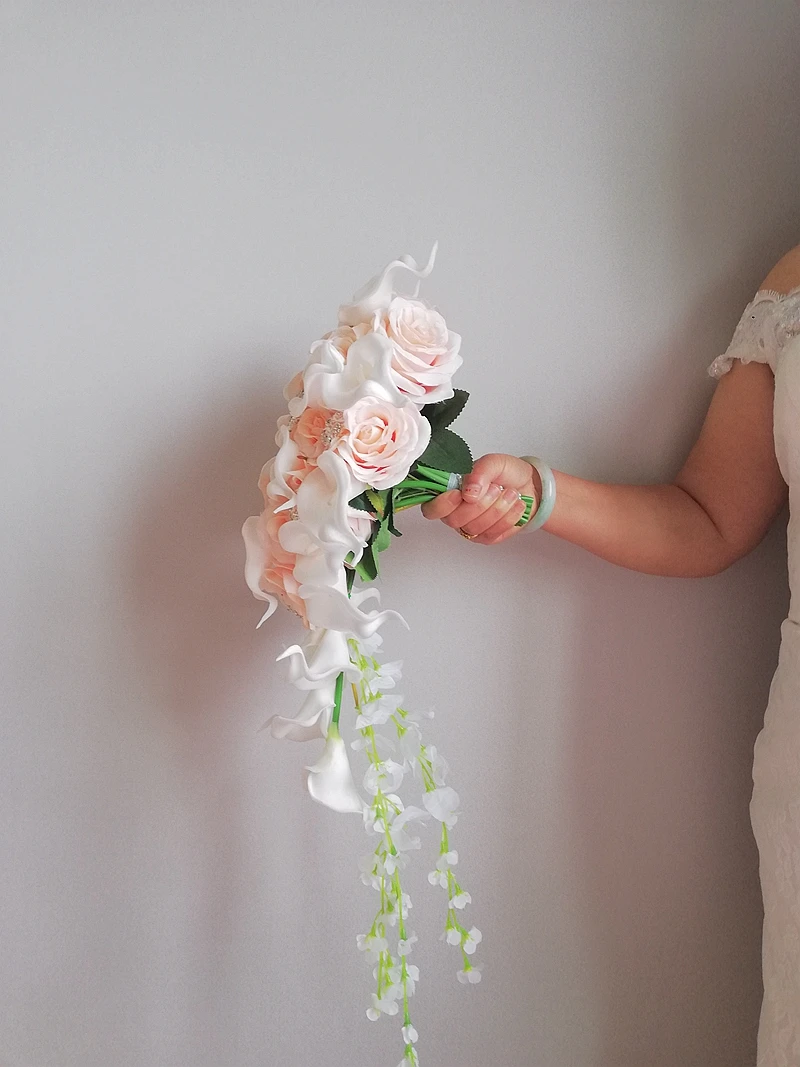 Cream Pink Rose Waterfall Bouquet Wedding White Calla Lily Artificial Flower Ramos De Novia Elegantes ślub Bouquet de Rose