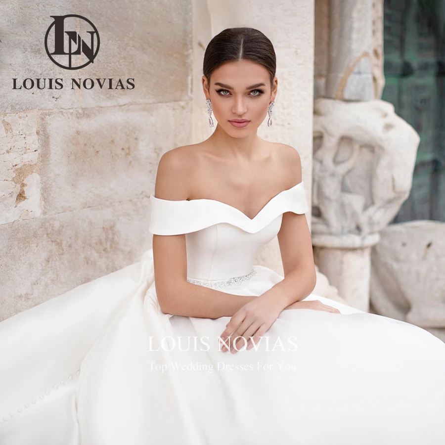 LOUIS NOVIAS Ball Gown Satin Wedding Dresses For Woman Sexy Boat Neck Beading Court Train Sashes Bridal Gown Vestidos De Novia