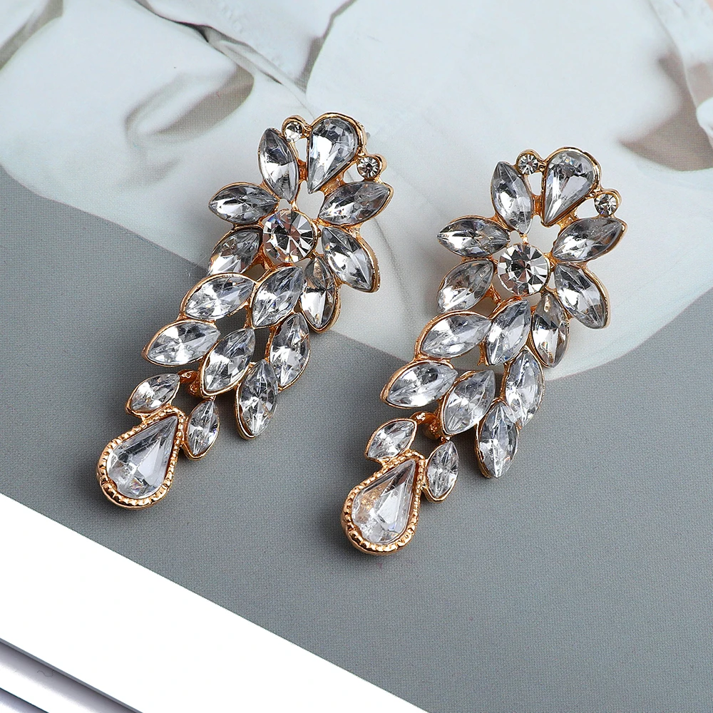 Fashion Metal Alloy Hollow Dangle Earrings For Women 2022 Trend Vintage Emo Leaves Crystal Boho Pendientes Luxury Party Jewelry