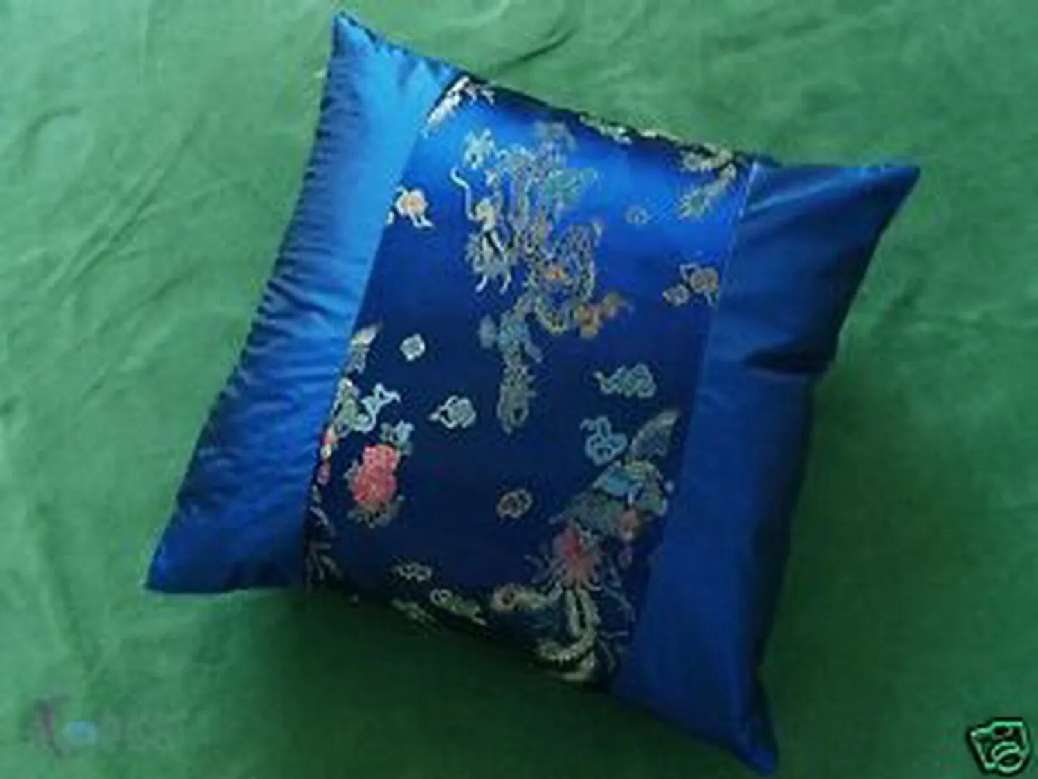 Regalo di Natale della federa ricamata in seta blu con motivo drago e fenice cinese asiatico