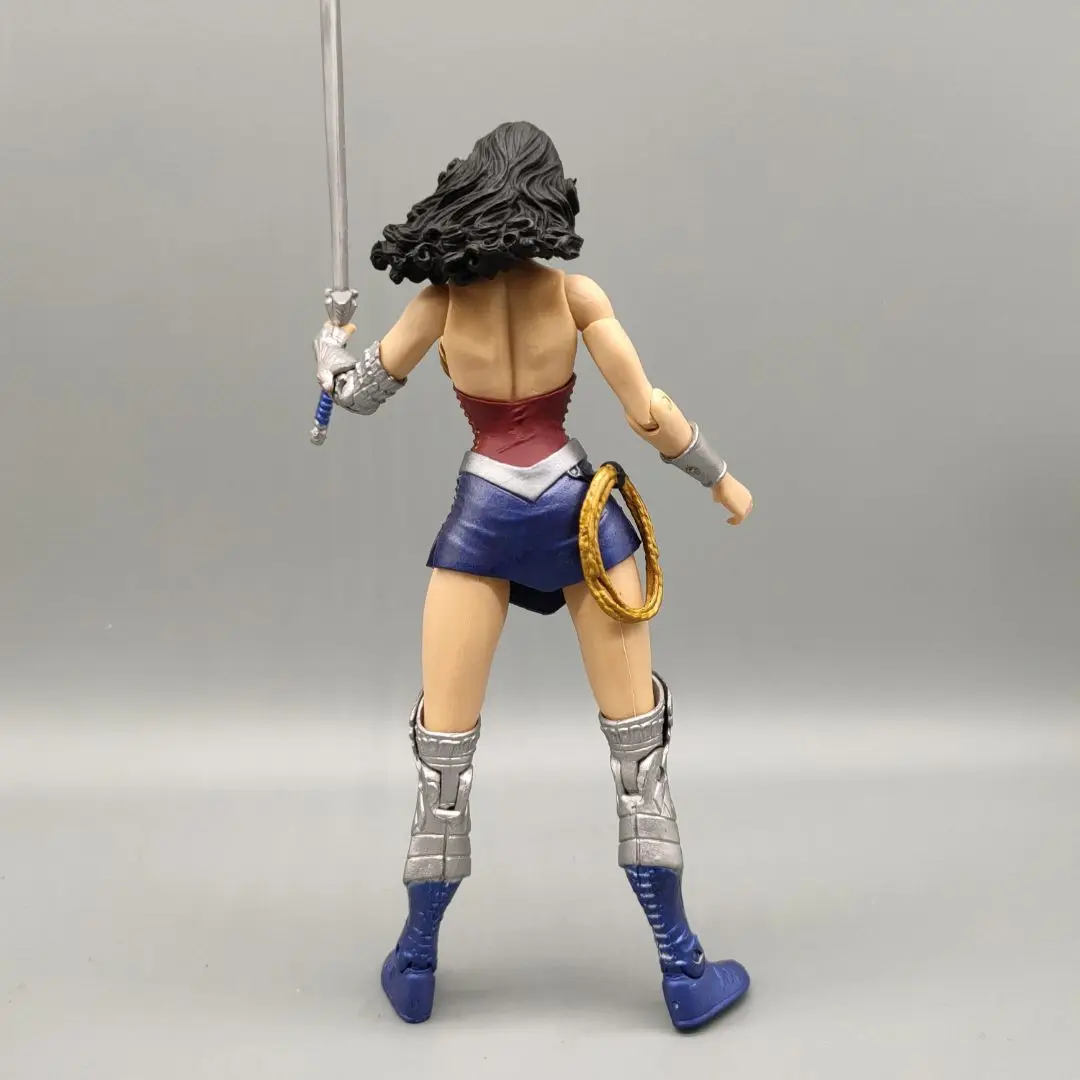 Dcc収集品新しい52地球2驚き6 "アクションフィギュア