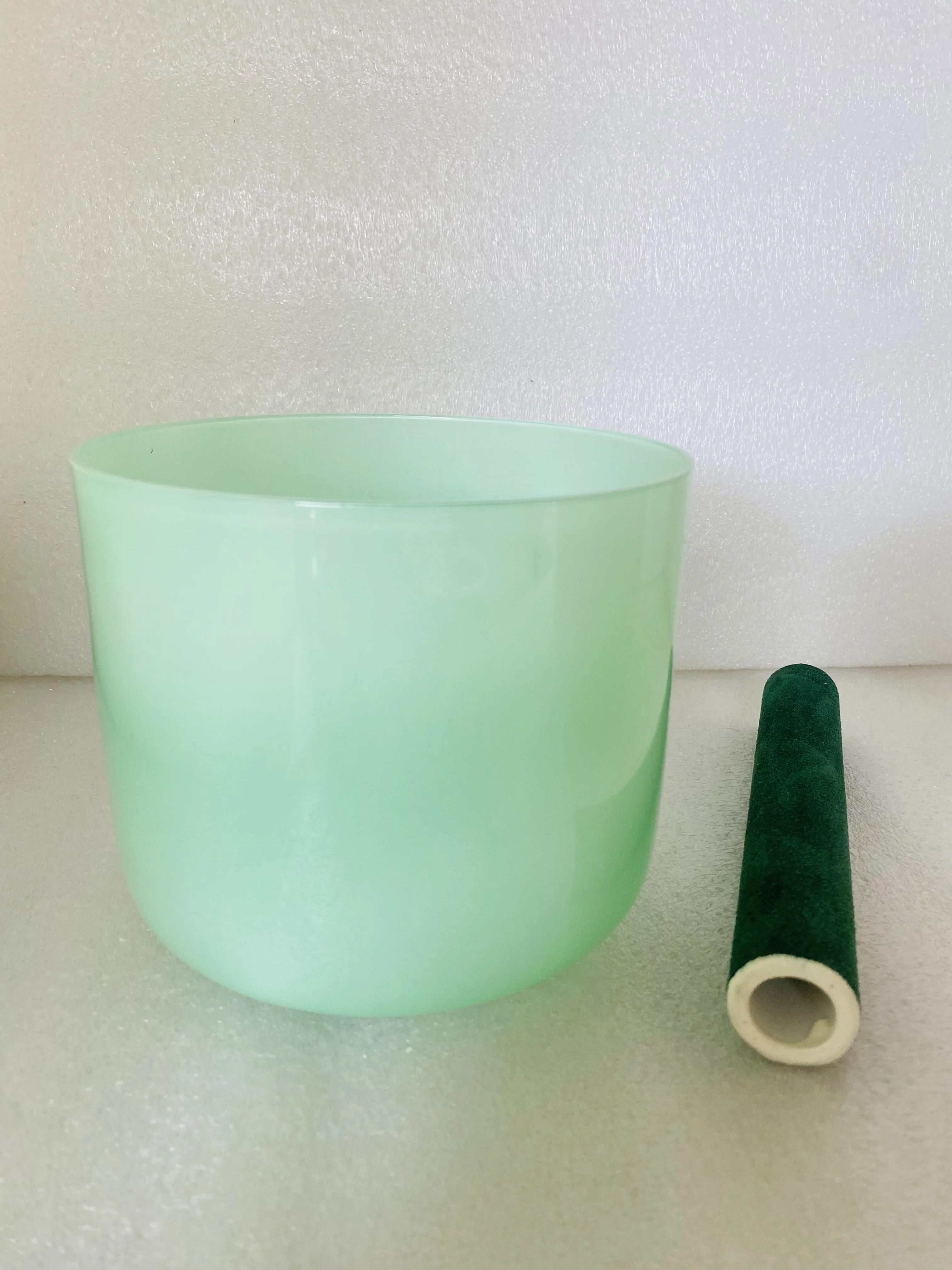 Pastel green crystal singing bowl 7