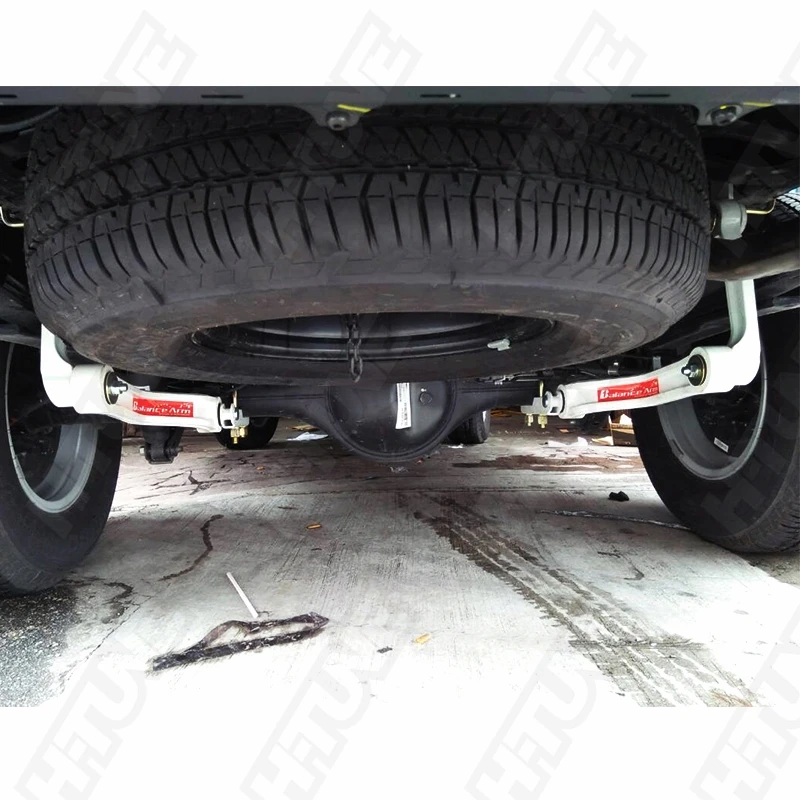 Rear Stabilizer Anti-Sway Balance Arm For Montero / Pajero Sport 2006++