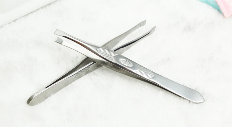 작은 족집게 2pcs 눈썹 족집게 메이크업 클립 얼굴 코 헤어 리무버 미용 도구 속눈썹 눈썹 경사 팁 플랫 페이셜 메이크업