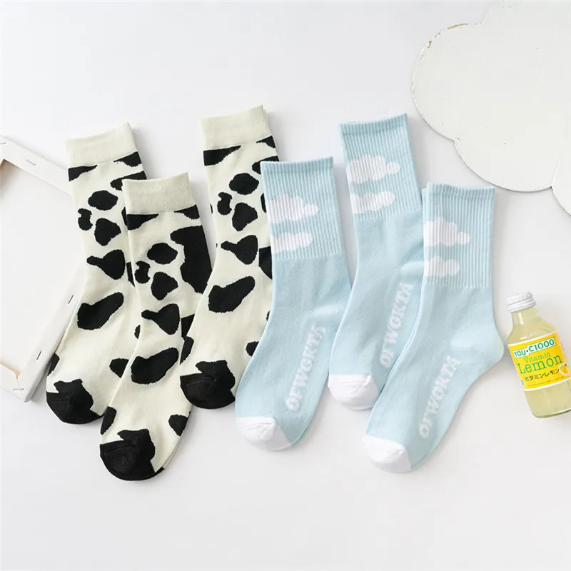 Harajuku Style Socks for Women Skateboard Middle Tube Ladies Casual Trendy Hose Blue Sky White Clouds Milk Spring Autumn Sox