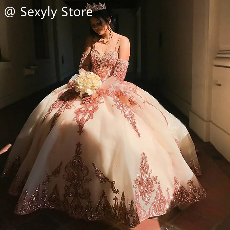 فستان Quinceanera باللون الذهبي الوردي الحقيقي فستان فيستدو دي 15 أنوس مزين بالخرز الحلو 16 فستان حفلة تنكرية وحفلات أعياد الميلاد مخصص