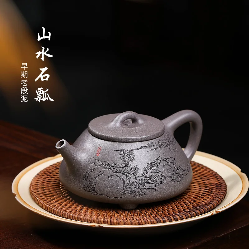 ★Tianxia handmade clay Ladybug purple clay teapot in Yixing original mine pure handmade small teapot household tea set