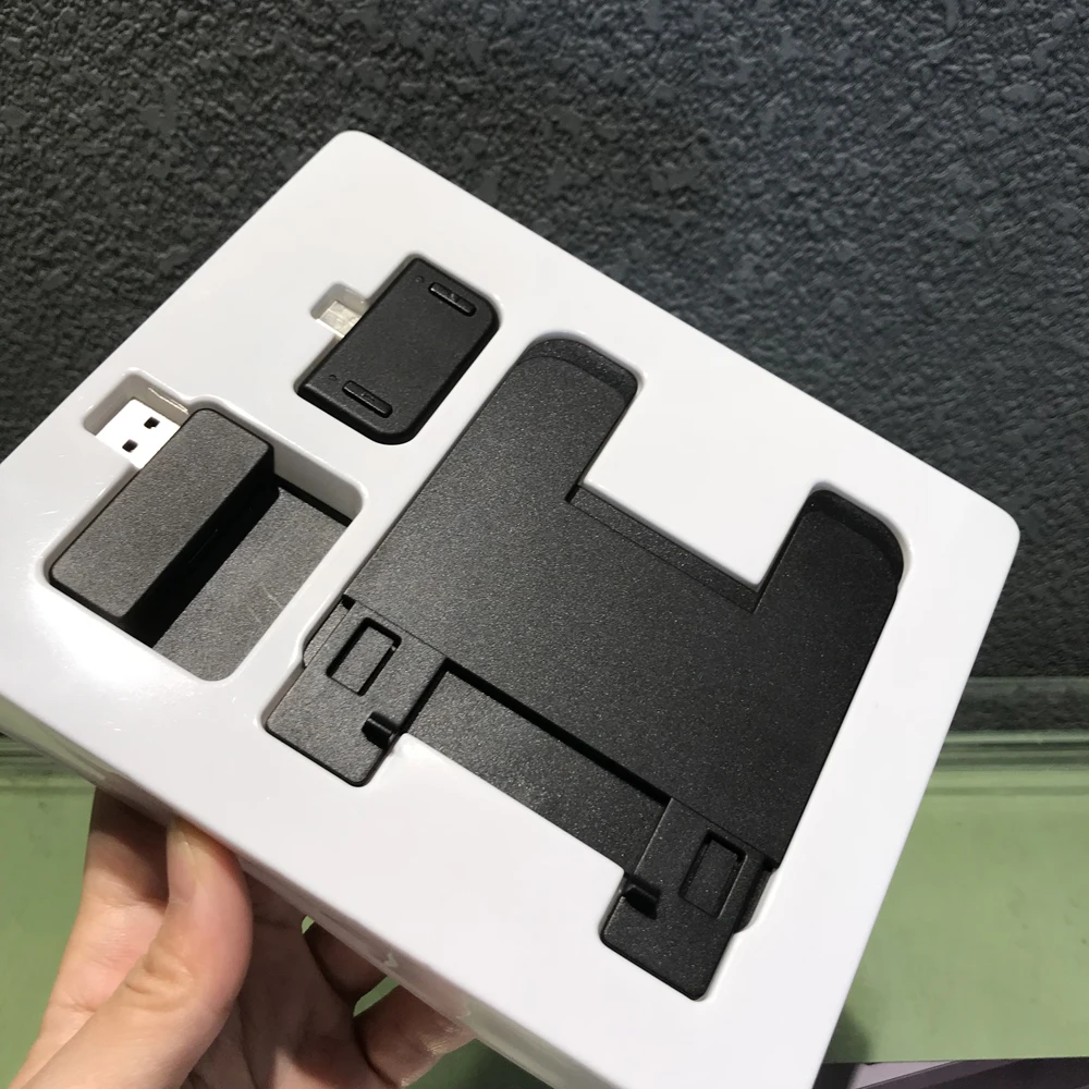 Route + Pro-Adaptador de Audio inalámbrico, transmisor DUAL con conexión tipo U, compatible con Chat de voz en el juego, baja latencia, Mini USB C