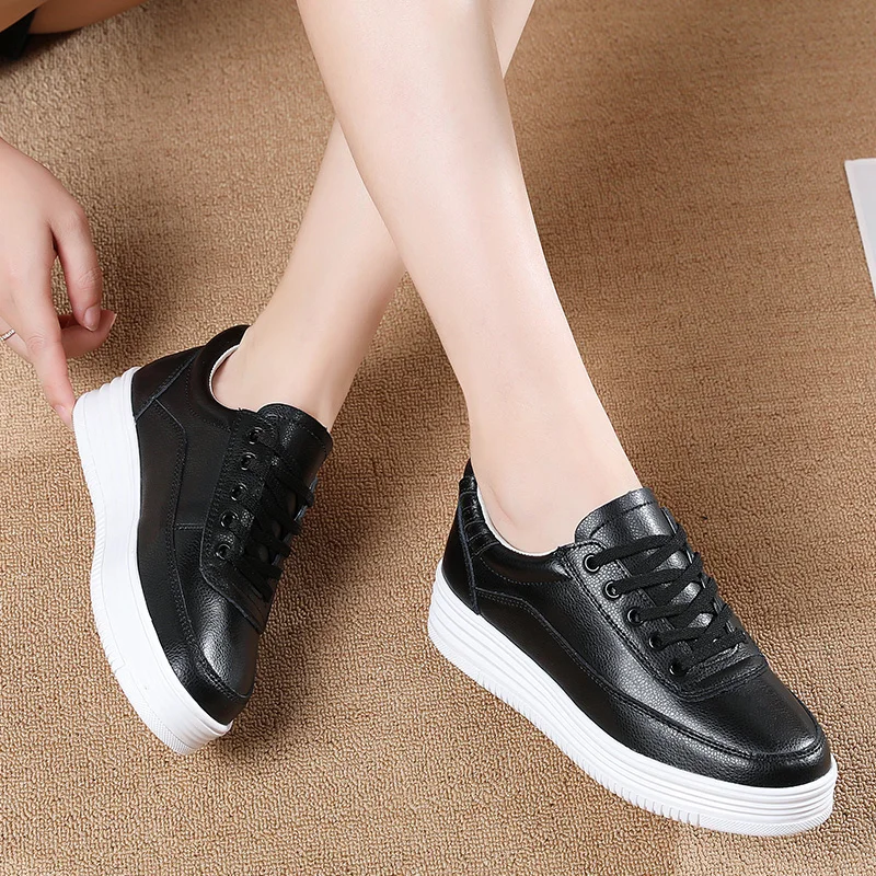 Tenis Mujer Outdoor Trainers platform Lightweight Solid Color Gym Shoes For Women Tennis Shoes Ladies Flat Sneakers white Black