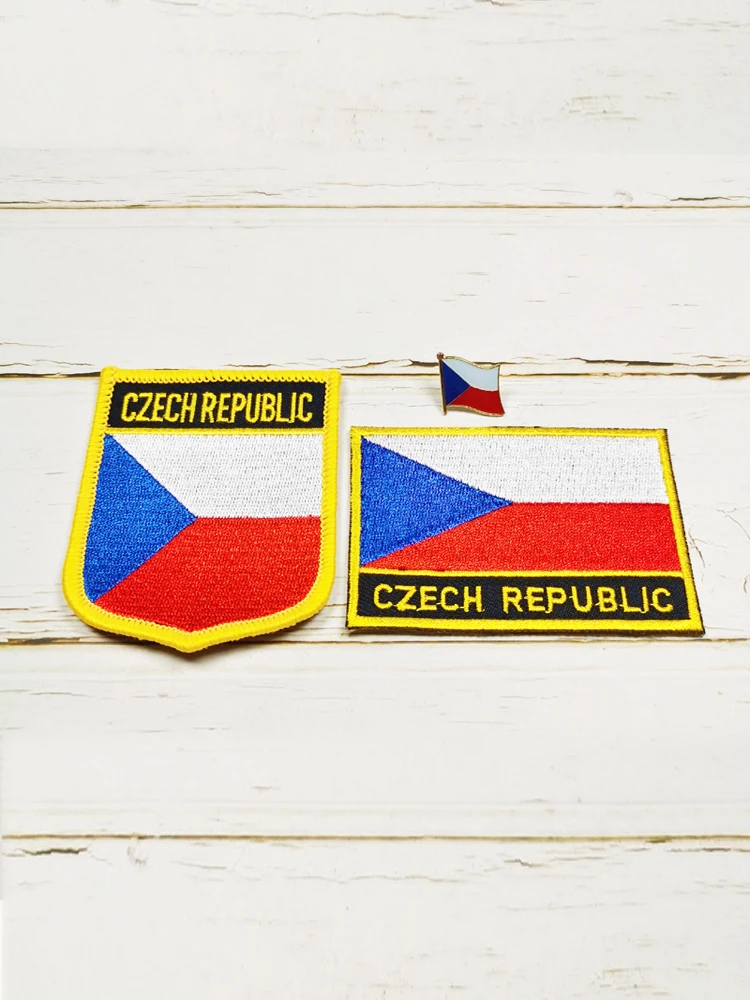 Czechy Flaga narodowa Naszywki Haft Odznaka Tarcza i kwadratowy kształt Szpilka Jeden zestaw na tkaninie Opaska na ramię Plecak Prezenty — zdjęcie 2