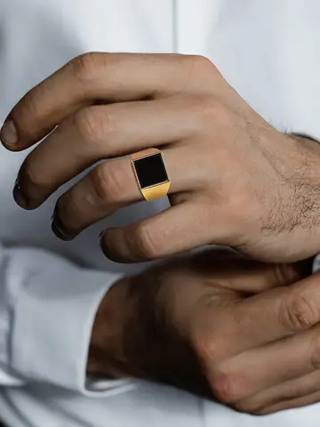 Vnox Mens Signet Ring, Gentle Stainless Steel Square Round Top Ring, Punk Rock Male Fraternal Rings