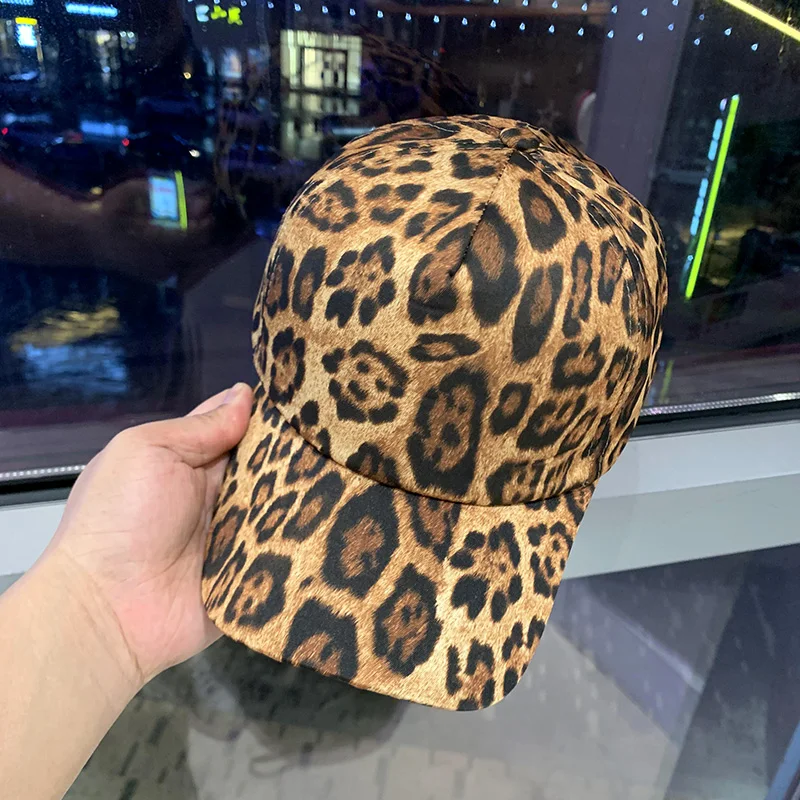 2022 New Ladies Hat Korean Fashion Wild Spring and Autumn Thin Leopard Print Cap Couples Shopping Outdoor Sunshade Baseball Caps