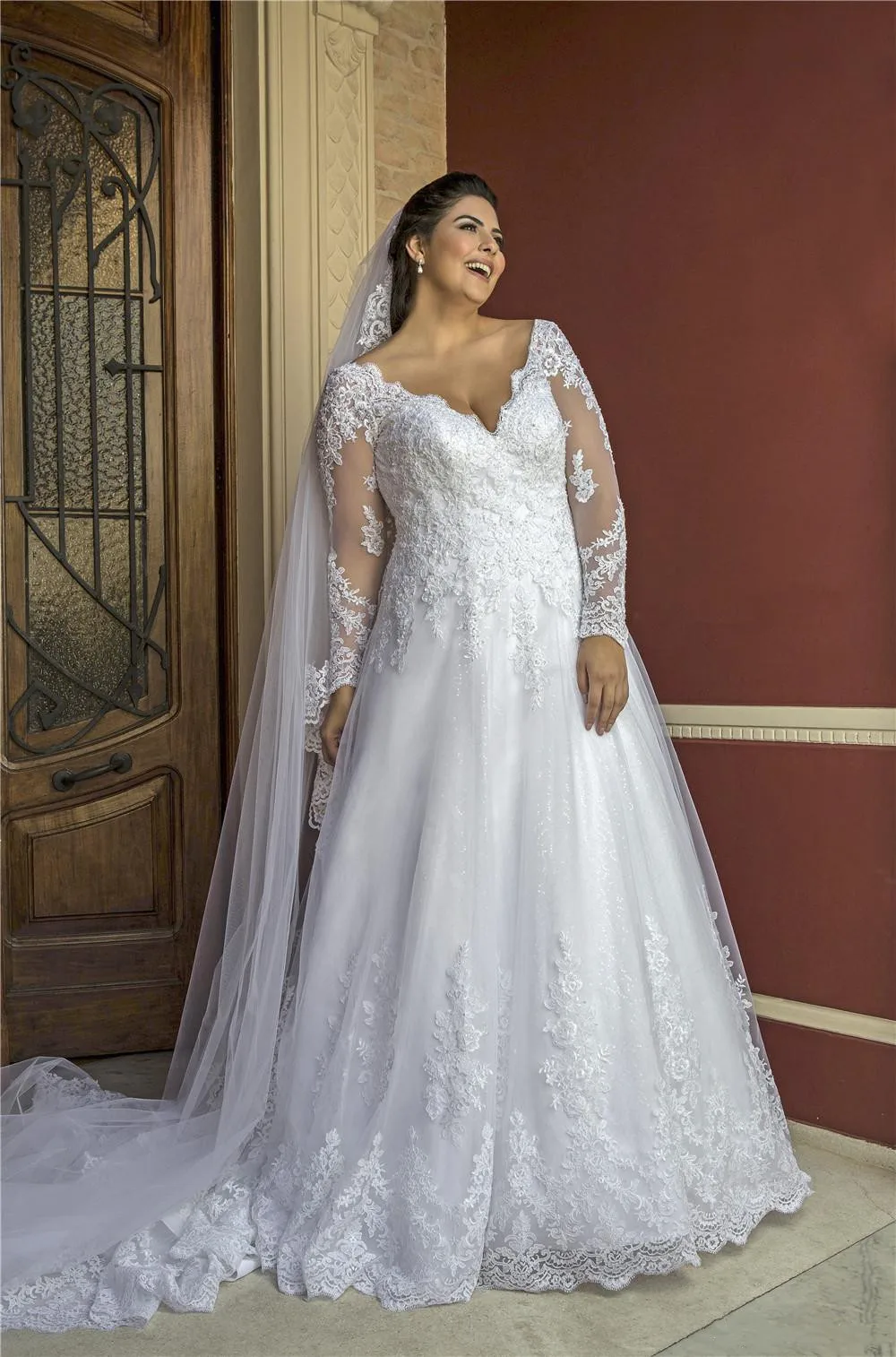 Laço vestidos de casamento tamanhos grandes decote em v mangas compridas vestidos de noiva sem costas ilusão corpete vestido de casamento personalizado