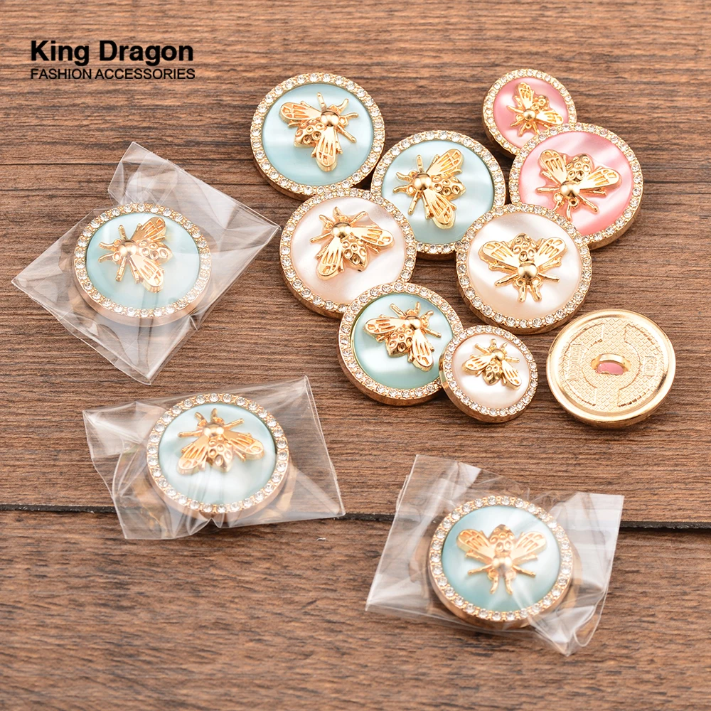 New Arrival 6PC Antique Rhinestone Decor Metal Gold Bee Pink Blue Pearl Buttons For Clothes Coat Cardigan Sweater Sew Needlework