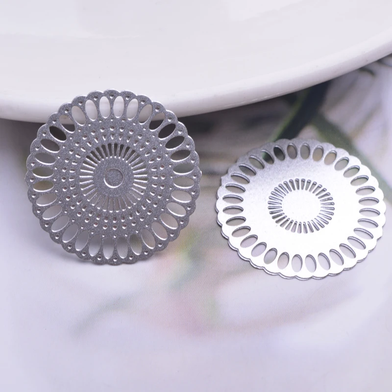 50 Stück AB3628 25mm Runde Filigran-Verbindungsstücke Bunte Verbindungsstücke für DIY-Schmuckherstellung – Detail 2
