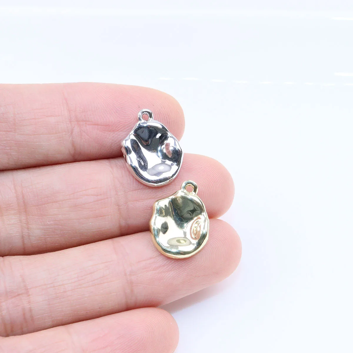 

Eruifa 20pcs 12mm New Irregular Coin Zinc Alloy Necklace Earrings Fashion Jewelry Handmade DIY Charms Pendant 2 Colors