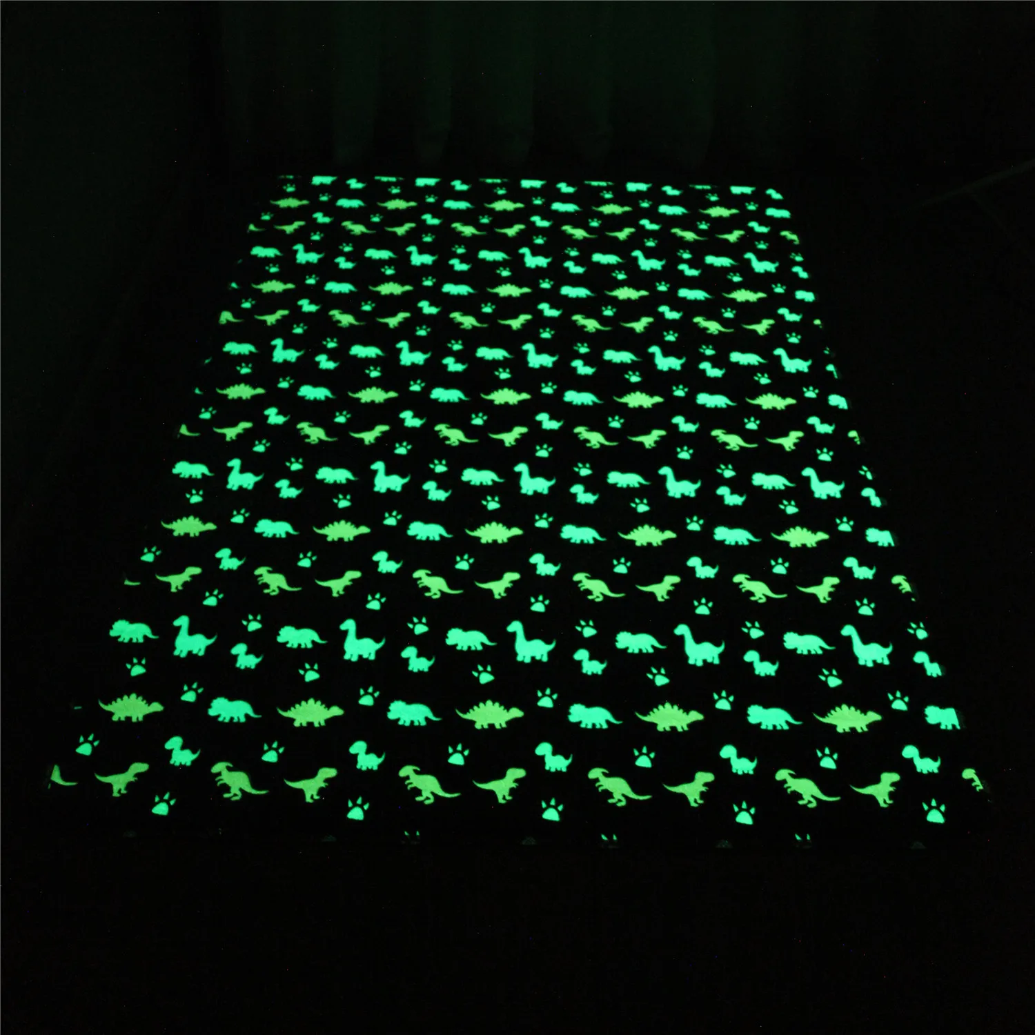 Luminous Area Rug Soft Decorative Play Mat for Kids Room Non-Slip Living Room Carpets Home Decor Carpet with Anti-Slip Bottom