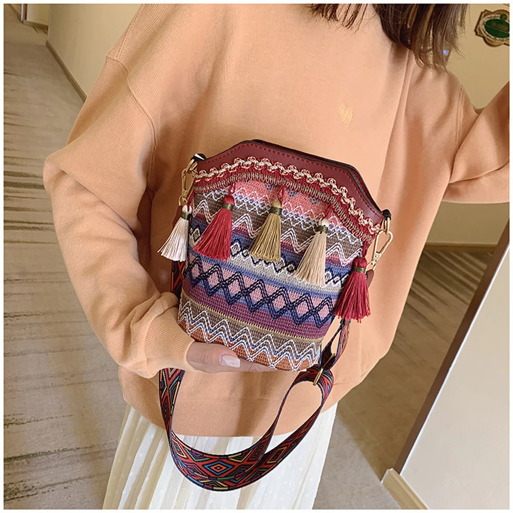 Vintage National Women\'s Bag Tassel Ethnic Handwoven Crossbody Bag Hippie Sling Shoulder Bags For Ladies Small Handbag 4 Colors