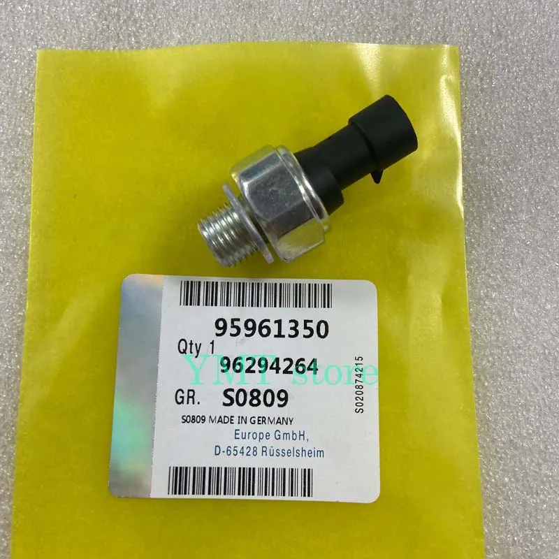 Oil-Pressure Sensor For Buick Excelle Chevrolet Epica Sail Kalos Lacetti Nubira Tacuma Pontiac Daewoo Opel OE# 95961350 96294264