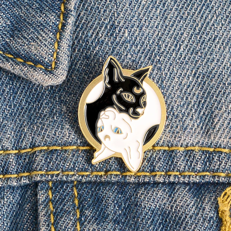 Cartoon Black and White Sphinx cat pin brooch badge personality lapel  pin accessories clothes bag hat jewelry gift for friend