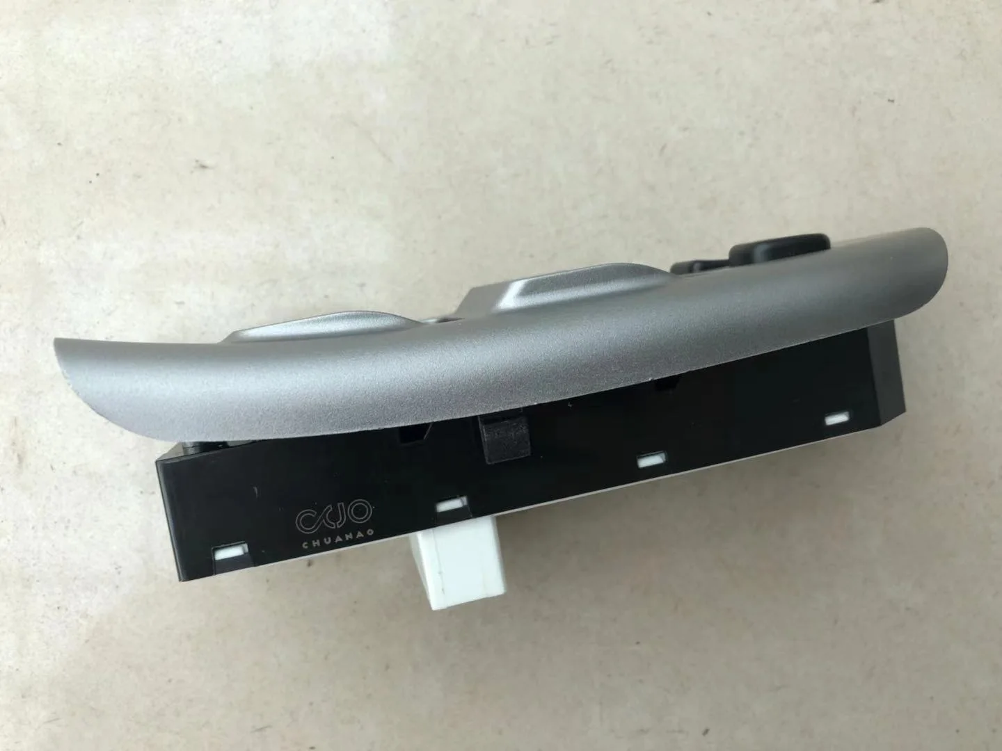 1pcs Door Window Lifter Switch assy. front left for Chinese Great Wall Socool Auto car motor parts