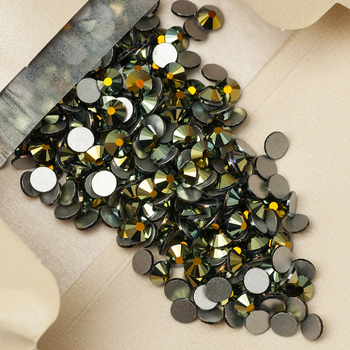 YANRUO 2058NoHF Alle Farben SS16-SS30 Nicht Heißfixierbare Näh-Strasssteine aus Glas-Kristall 3D Nagelkunst-Strasssteine für Kleider und Kleidung – Detail 31