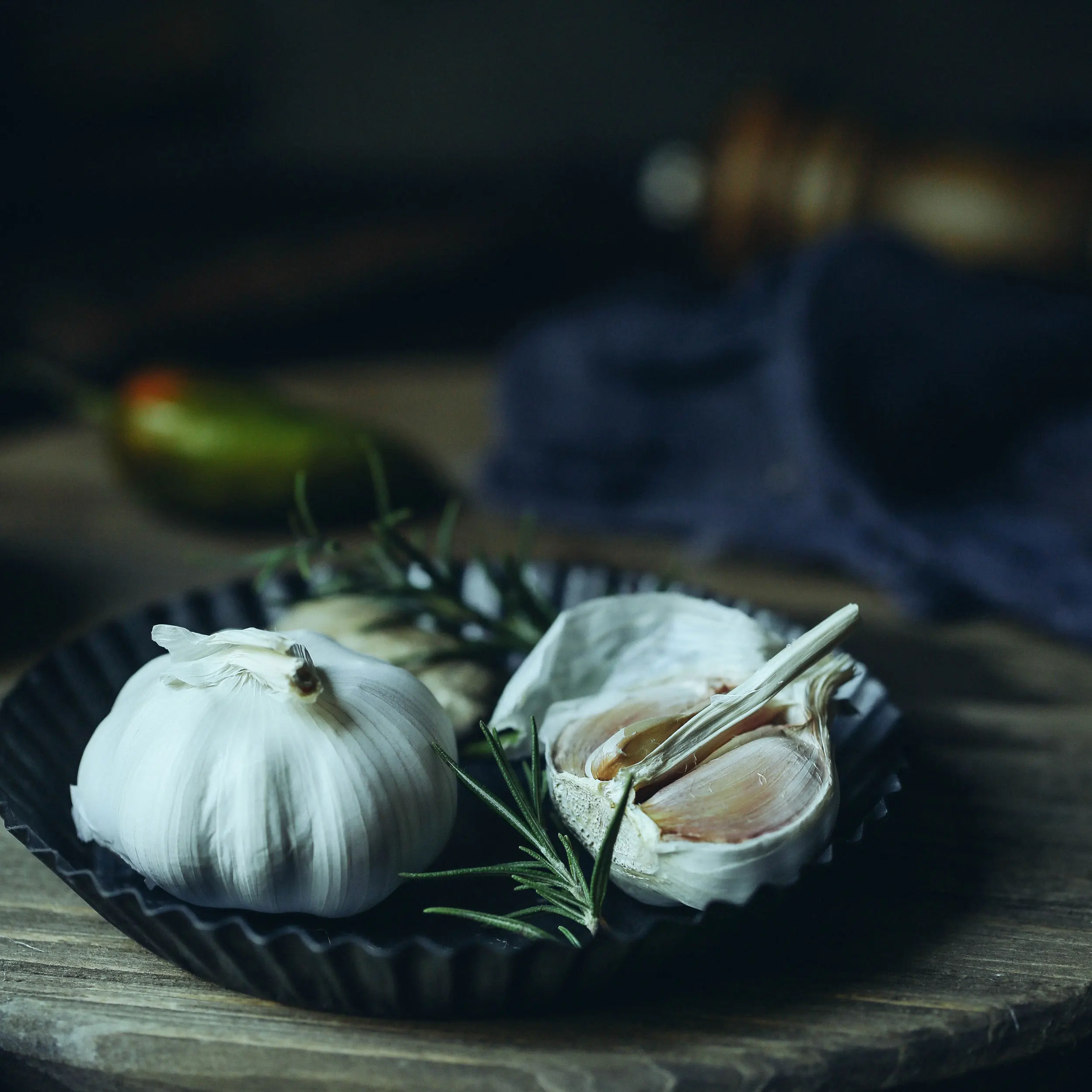 Iron Plate Nostalgic Fancy Retro Plate Set Bread Cake Fruit Tray Food Photography Props