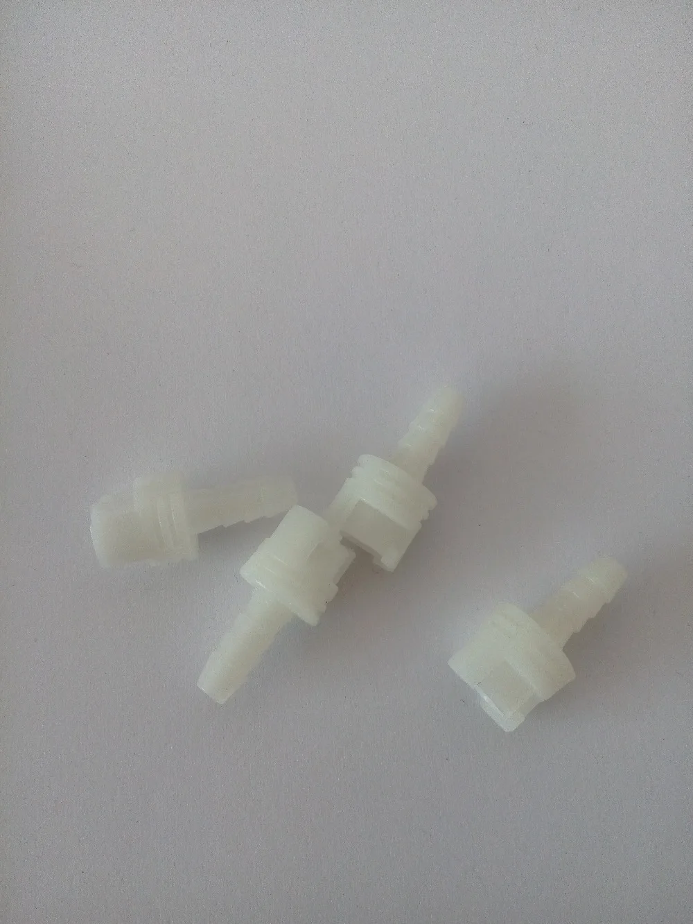 kmtkeramed (Quick Disconnect Locking type) Female Submin to 1/8 in. ID Barbed, Plastic, Packaging: 5set(10pcs)pk