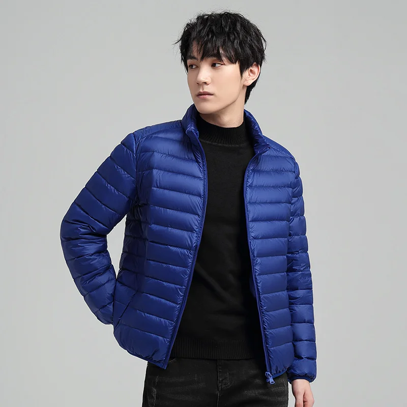 Chaqueta de plumón ligero para hombre, abrigo coreano a prueba de viento, cálido y resistente al agua, cuello de soporte corto, plumón de pato, novedad de otoño e invierno de 2021