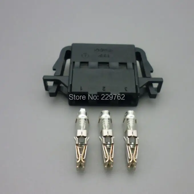 Shhworldsea 3 Pin Female Auto Fan Wire Sockets 6.3mm 1J0972753 For VW for Audi 1J0 972 753 Automotive Cable Connector