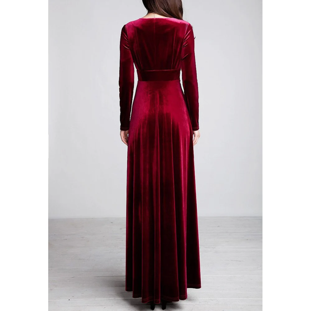 Plus Size 4XL 5XL Women Winter Dress Long Sleeve V-Neck Long Maxi Velvet Dresses Elegant Ladies Formal Party Red Dresses black