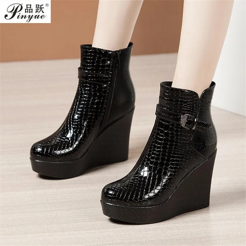 New spring Autumn Women Ankle Boots Women wedge platform high heels Boots Solid Lace-up Fashion Ladies shoes Plus size 33-43