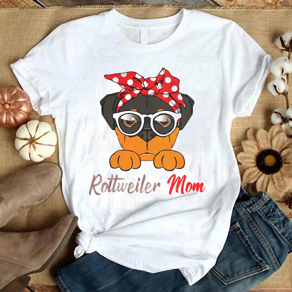 Aesthetic Style Rottweiler T Shirt Cute Rottweiler Mom Graphic Cotton Tees for Lovers Gift