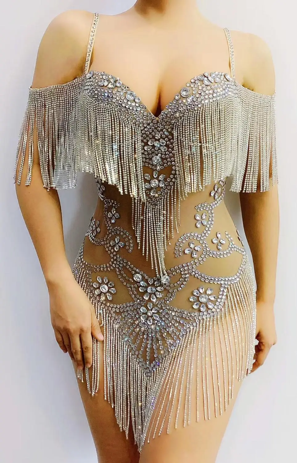 Fashion Latin Dance Fringes Crystals Outfit Nightclub Dancer Costumes Singer Sexy Stage Wear Silver Rhinestones Tassel Bodysuit