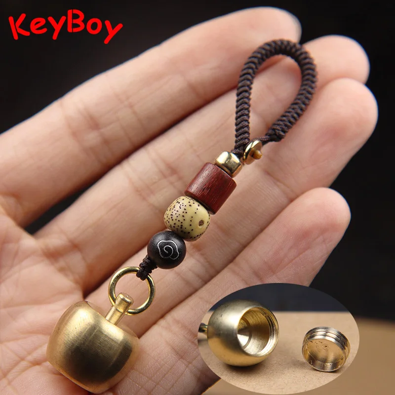 Brass Hollow Apple Shaped Keychain Pendant Jewelry Openable Car Key Ring Hanging DIY Keyring Charms Accessories Fashion Trinkets