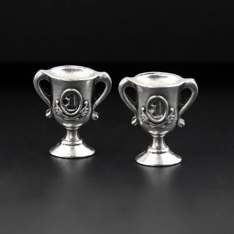 Colgante de trofeo campeón, accesorio hecho a mano, Color plateado, 20x17,5mm, 10 Uds.