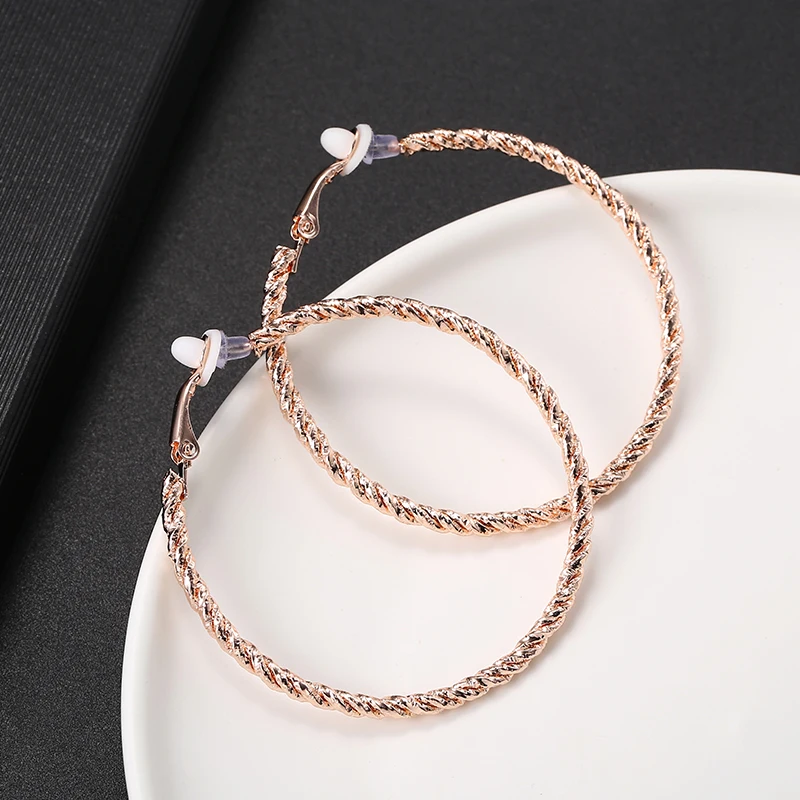 Gold Silver Color Big Round Hoop Clip Earrings No Hole for Women Twisted Circle Large Size Ear Clips Jewelry for Party Brincos