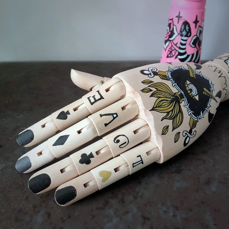 Retro Punk Love Skull Wooden Art Model Doll Jointed Hands Crafts Home Decor