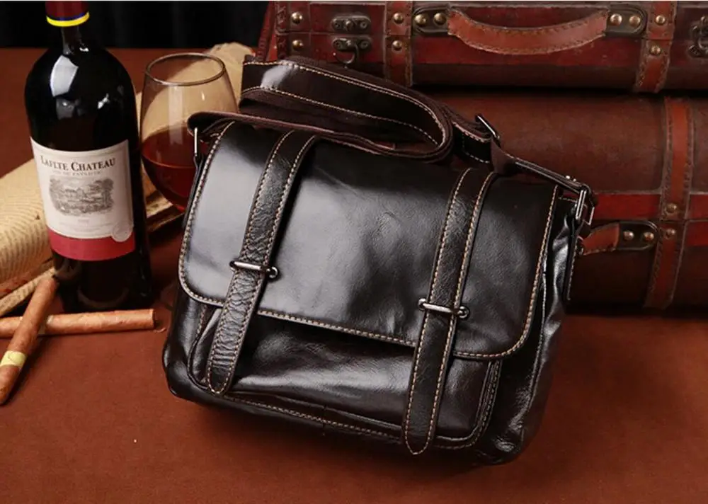 

2019 Genuine cowhide skin soft wax leather fashion men shoulder messenger bag leight weight black color free ship