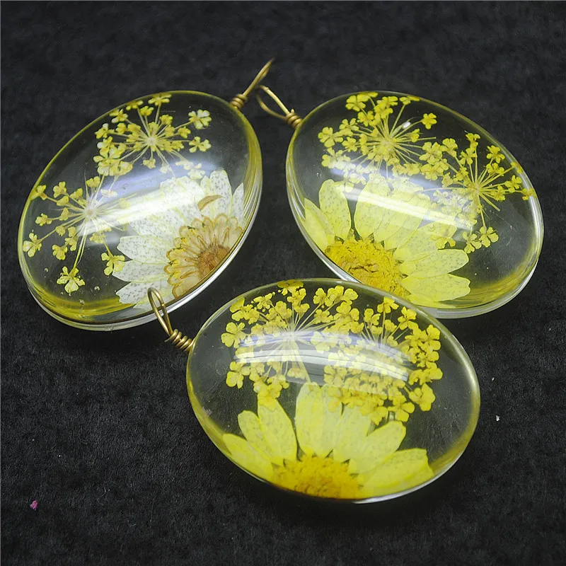 3PCS Women's Pendants Big Glass Material Oval Shape Inside Dry Flower Size 40X30MM MOre Colors Available Faster Shippings