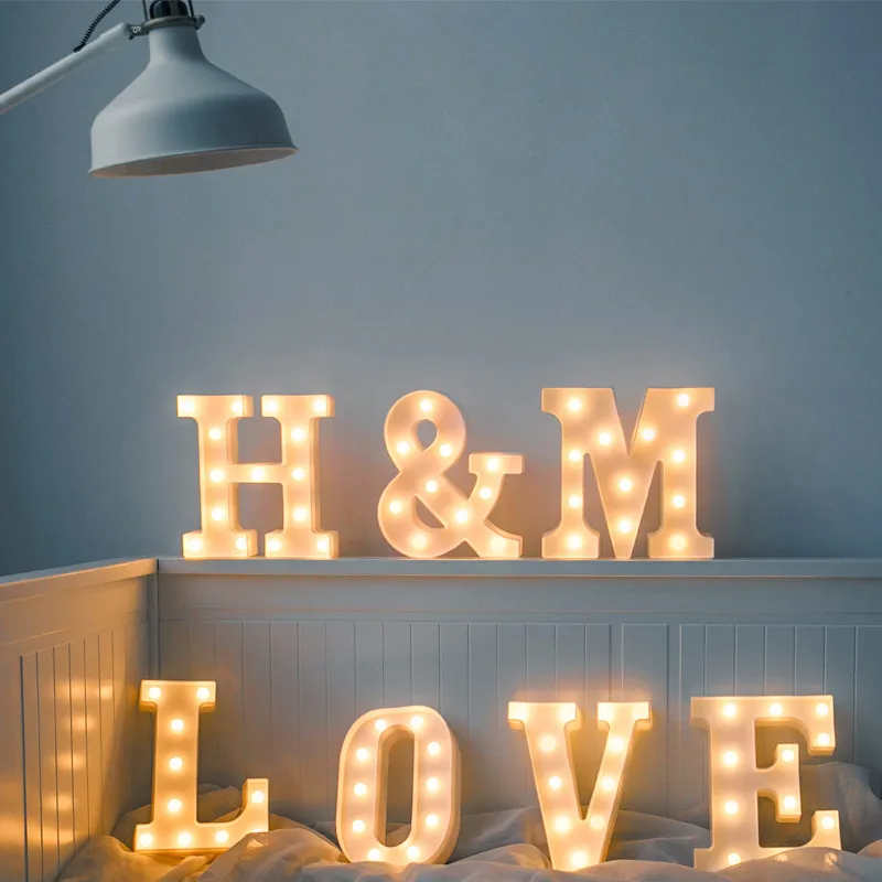 26 English Letter LED Marquee Sign Alphabet Light Indoor Outdoor Night Light Bedroom Wedding Birthday Bachelor Party Decor Props