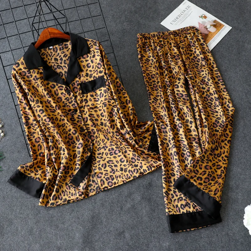 Leopard Pyjamas Women Stripe Satin Pajamas Sets 2019 New Spring Long Sleeve 2 Pcs Suit Casual Silk Home Clothing Sleepwear