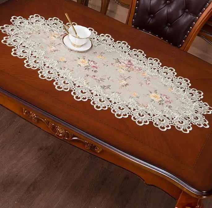 Luxury Modern Retro European Embroidered Floral Oval Tablecloth Lace Crochet Table Dinning Table Cover Living Room Table Mat
