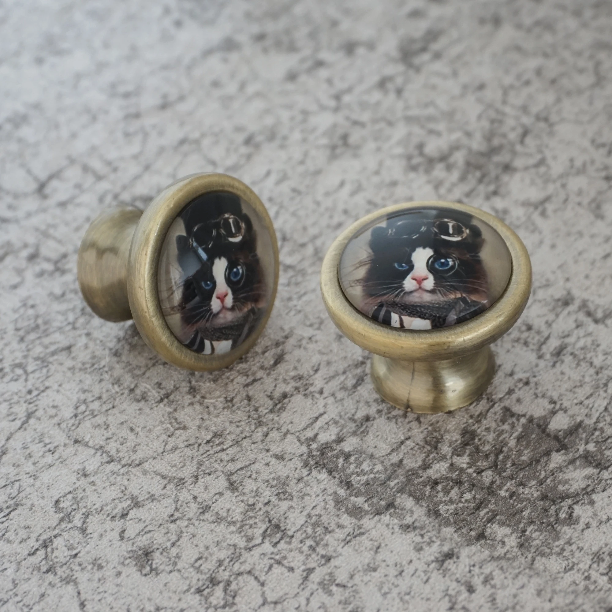 Cat - Drawer Knobs Door Pull Handles Kitchen Cabinet Pull Wardrobe Closet Knobs Furniture Knobs Antique Brass Bronze Silver